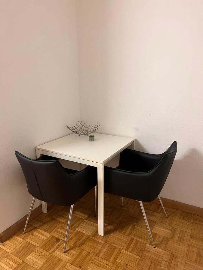 Easyroombasel Eksteriør bilde